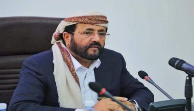 العرادة يحذر: التصرفات خارج الإجماع الوطني فرصة للحوثيين.. ودعم القيادة ضمان لحماية وحدة اليمن