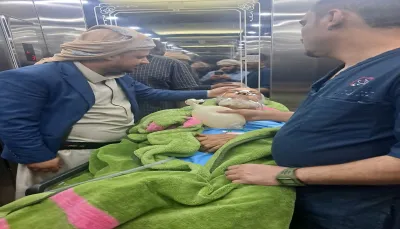 قيادي حوثي يعتدي على إمام مسجد في بلاد الروس بصنعاء