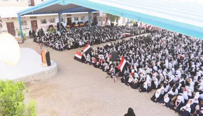 مدرسة رقية بمأرب تحتفي بأعياد الثورة وتعلن تقديم مليوني ريال دعماً لأبطال تعز