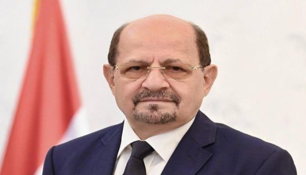 رئيس الوزراء يصل عدن لمباشرة مهامه وقيادة العمل الحكومي من الداخل