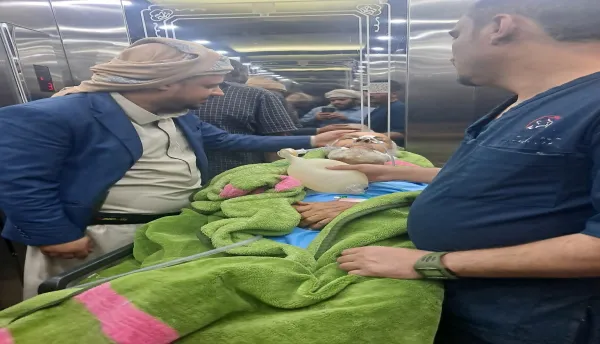 قيادي حوثي يعتدي على إمام مسجد في بلاد الروس بصنعاء