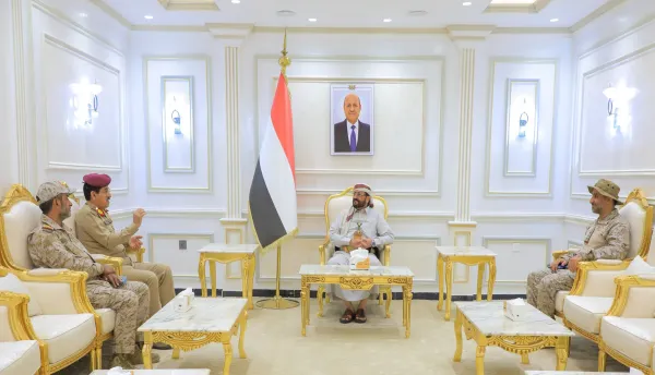 "العرادة" يؤكد على أنّ الدفاع عن الجمهورية معركة مصيرية ويشدد على رفع الجاهزية