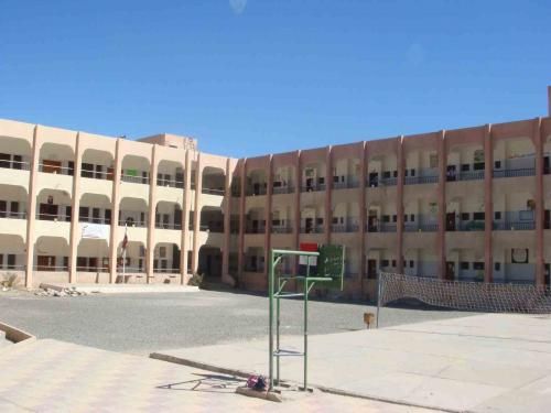 الحوثيون يفتتحون مدارس خاصة رداً على إضراب المدارس الحكومية