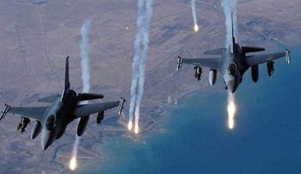 6 غارات لمقاتلات التحالف تستهدف مقر كلية الشرطة وسط العاصمة صنعاء