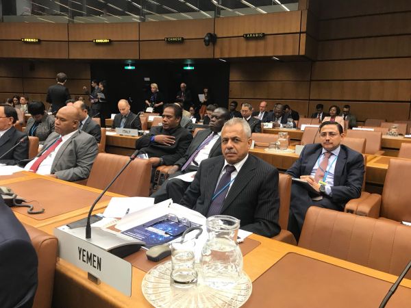 مسؤول حكومي: حرب الانقلابيين عطلت مفاصل الحياة في اليمن