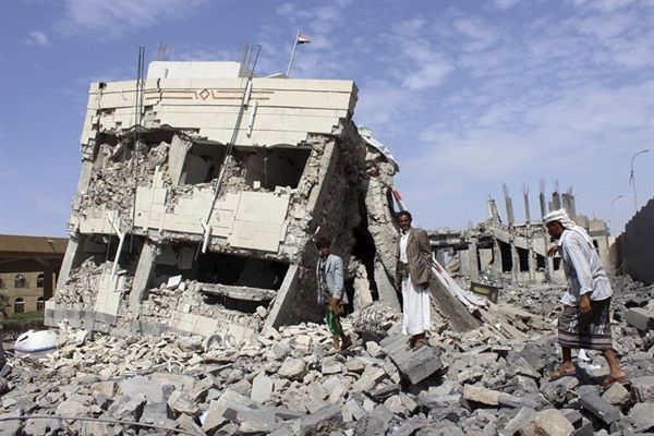الحكومة: التكلفة المبدئية لإعادة الإعمار تقدر بـ 88 مليار دولار