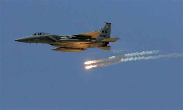 مقاتلات التحالف تستهدف مواقع المليشيا الحوثية شمال وغرب العاصمة صنعاء