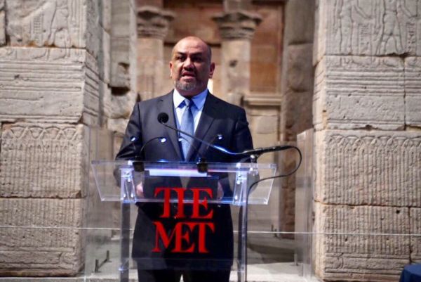 اليماني: مليشيات الحوثي تتاجر بالقطع الأثرية في السوق السوداء