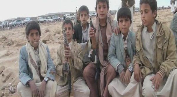 بعد ثلاثة أيام من اختفائه.. ميليشيا الحوثي تعيد طفلا جثة هامدة إلى عائلته في صنعاء
