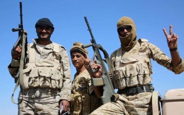 تعز.. أسرى من المليشيات في قبضة الجيش الوطني خلال مواجهات شمال المدينة