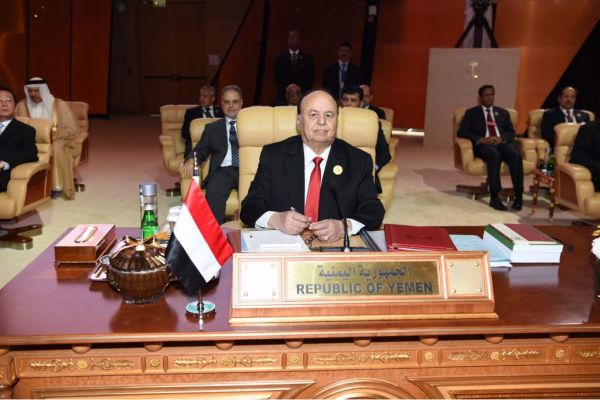 الرئيس هادي: عاصفة الحزم تعبير عن الإرادة العربية لمواجهة أطماع إيران