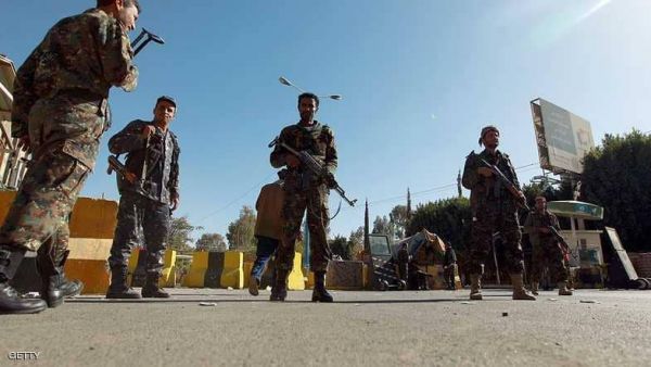 الحوثيون بـ"صنعاء" انهيار وفرار وحملة اختطافات