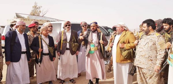 محافظو إقليم آزال يتفقدون قوات الجيش الوطني في جبهة البقع بصعدة
