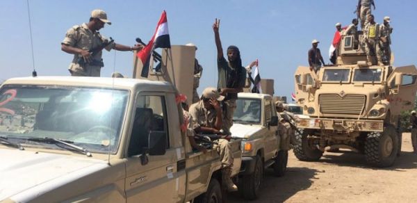 الجيش يستكمل تمشيط "الدريهمي" بالحديدة وقتلى وأسرى من المليشيات