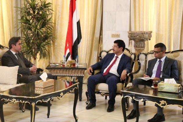 تركيا تؤكد دعم الشرعية والاستمرار في تقديم المساعدات للشعب اليمني