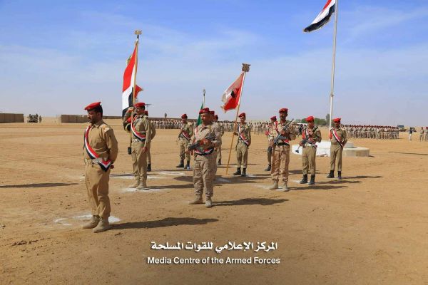 في ذكرى ثورة اكتوبر.. عرض عسكري مهيب للجيش بمأرب وانتصارات في صعدة