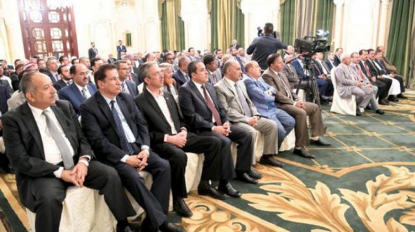 كيف ينظر اليمنيون لانعقاد مجلس النواب بسيئون؟