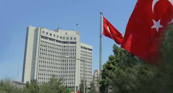 تركيا تجمد أرصدة خمسة من قادة الانقلاب في اليمن