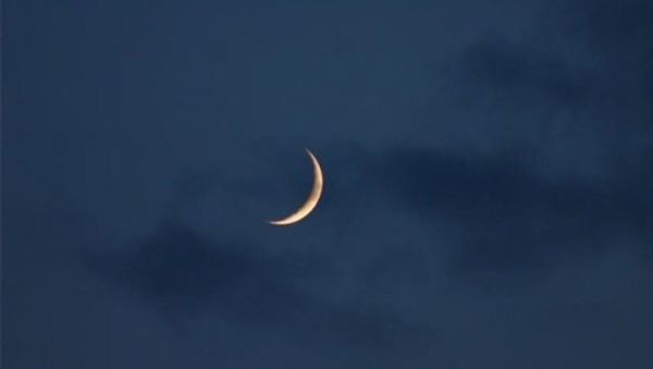 وزارة الأوقاف: غداً الثلاثاء أول أيام عيد الفطر المبارك