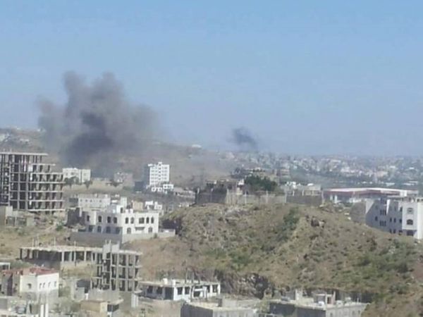 مصرع 11 عنصراً من المليشيات بينهم قيادي ميداني بنيران الجيش بتعز