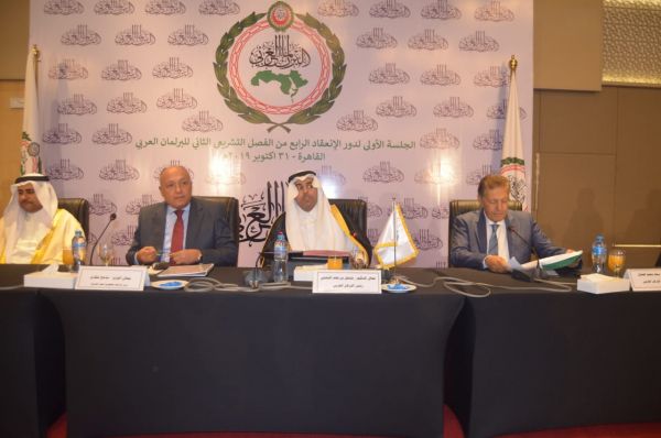البرلمان العربي يؤكد موقفه الثابت ودعمه الدائم لوحدة اليمن وسلامة وسيادة أراضيه