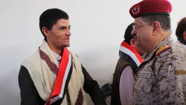 وزير الدفاع في زيارته لجرحى الجيش: تضحياتكم لن تذهب سدى