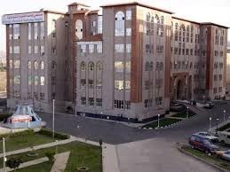 مليشيات الحوثي تستكمل السيطرة على كبرى الجامعات الأهلية في اليمن