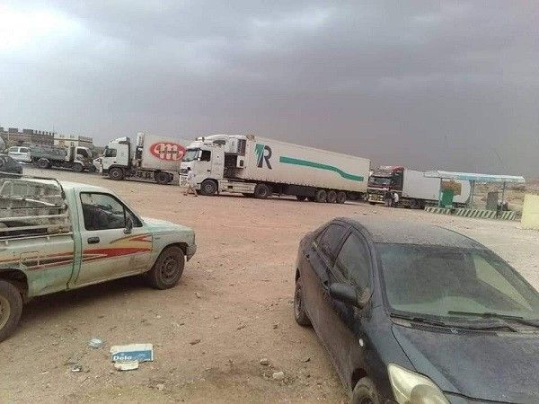 مسافرون: أوضاع كارثية للآلاف في مكان الحجر الحوثي بالبيضاء وابتزاز متواصل من المليشيات