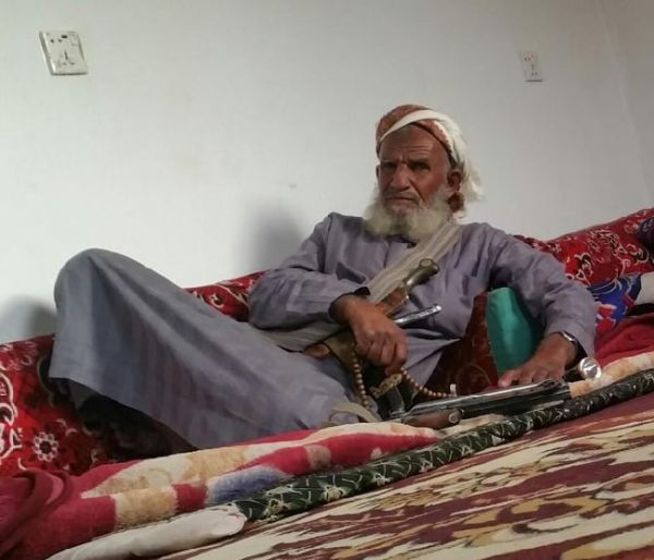 مأرب.. إصابة الابن السادس للشهيد وأبو الشهداء "الشيخ حمد الأجدعي"