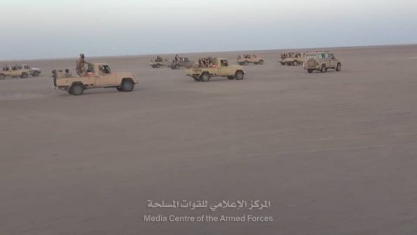الجيش الوطني يقرع أبواب مدينة الحزم بالجوف وانهيارات حوثية واسعة