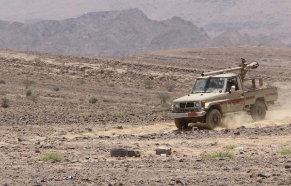 الجيش يكبد المليشيا الحوثية خسائر بشرية ومادية في جبهة نهم شرق صنعاء