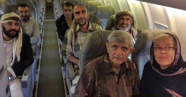ناشطون يمنيون يردون.. كيف بررت شبكة الحوثي "الناعمة" نفي المعتقلين البهائيين..؟ (تقرير)
