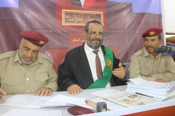 تكليف الانتربول والجهات الأمنية المختصة.. المحكمة العسكرية تقر ملاحقة قيادات الانقلاب