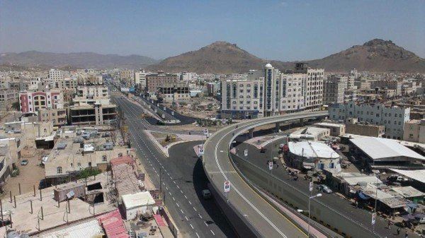 جولة جديدة من التجريف.. الميليشيات الحوثية تسطو على أثنين من أكبر بنوك صنعاء (وثائق)