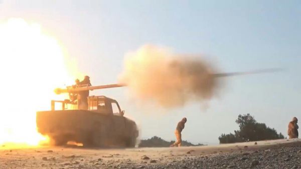 الجيش يعلن مصرع 34 حوثياً في جبهات صرواح واللواء الذيباني يبشر