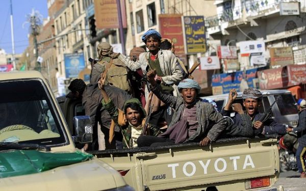 مذبحة سجن الجوازات.. مقتل وإصابة ما يقارب 200 مهاجر في سجن تابع لمليشيات الحوثي بصنعاء (تفاصيل)
