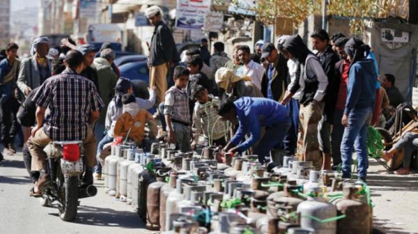 أزمات متلاحقة تعصف بسُكان العاصمة صنعاء في ظل استمرار المليشيا بحملة الجبايات