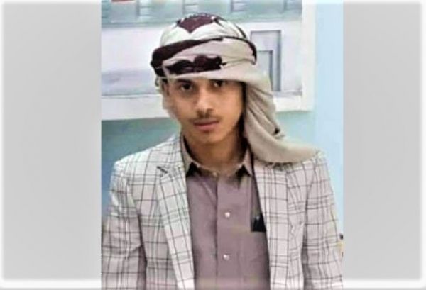 المليشيا تقتل "شاباً" بصنعاء لعدم تركيبه زينة "المولد" على واجهة منزله
