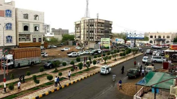 ضحايا مدنيون بينهم أطفال بقصف صاروخي حوثي على سوق شعبي بمأرب