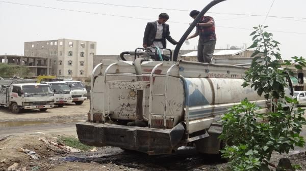 قفزة جنونية في أسعار وايتات المياه بصنعاء بنسبة أكثر من 100%