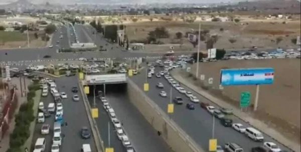 خوف الـ "حوثي" من ثورة "جياع" وارتفاع الأسعار يزيدان من معاناة مواطني صنعاء