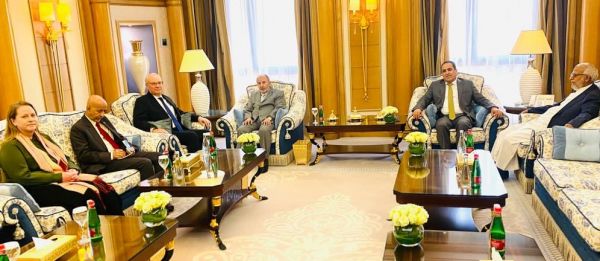 الإصلاح يدعو للضغط على الحوثيين لإطلاق المختطفين وفي مقدمتهم قحطان و الصحفيين