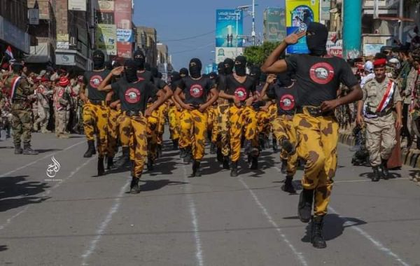 تعز .. الجيش الوطني ينظم عرضاً عسكرياُ احتفاءاً بالذكرى الـ 60 لثورة 26 سبتمبر
