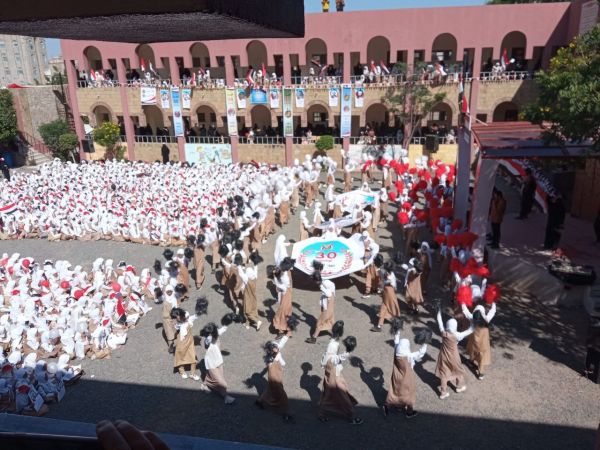 تعز .. تواصل الاحتفالات الكرنفالية والفعاليات بمناسبة الأعياد الوطنية