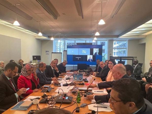 الحكومة تطالب البنك الدولي بضرورة دعم القطاع الخاص