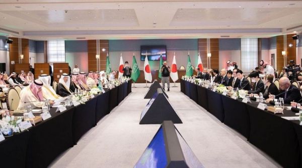 السعودية واليابان تؤكدان على أهمية دعم استقرار أسواق البترول العالمية