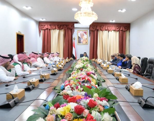 رئيس الوزراء: استعادة الدولة وانهاء الانقلاب المدخل الاساسي لضمان استقرار اليمن والمنطقة