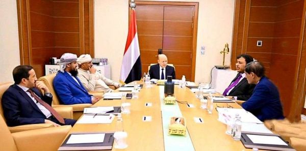 مجلس القيادة يقر مصفوفة معالجات للحد من التدهور الاقتصادي