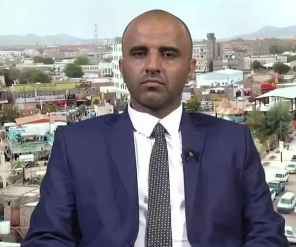 "كزمان" يؤكد مشاركة الفريق الحكومي بمفاوضات الأسرى والمختطفين في مسقط