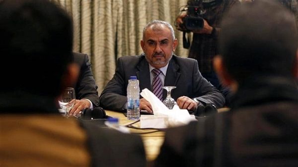 "هادي هيج" يحذر من ربط ملف الاقتصاد بمعاناة المختطفين ويؤكد "الحوثي يستقوي بضغط دولي على الحكومة"